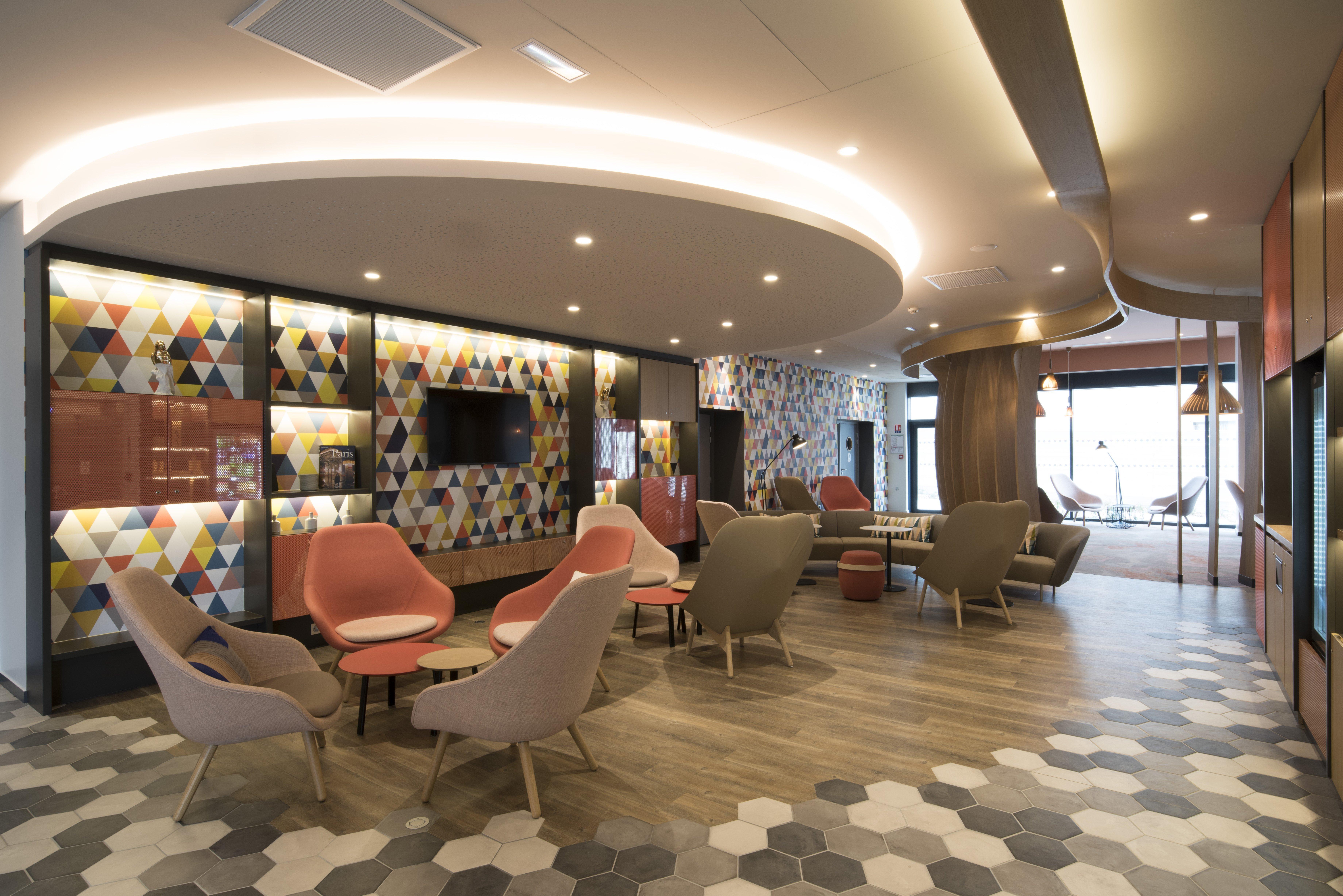 Holiday Inn Express - Paris - Cdg Airport By Ihg Roissy-en-France Exterior foto