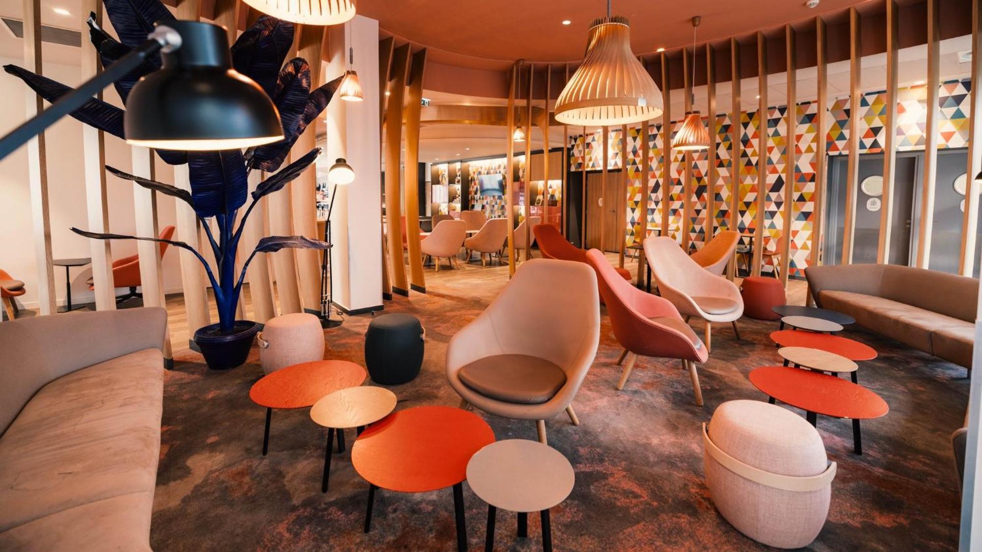 Holiday Inn Express - Paris - Cdg Airport By Ihg Roissy-en-France Exterior foto